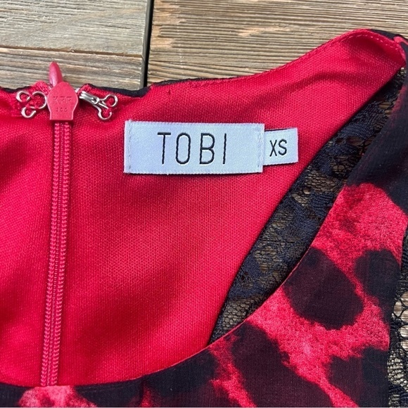 Tobi Cherished Moments Leopard Shift Dress - Picture 9 of 10